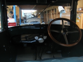 Wolseley and Mercedes club run 2010 12 1